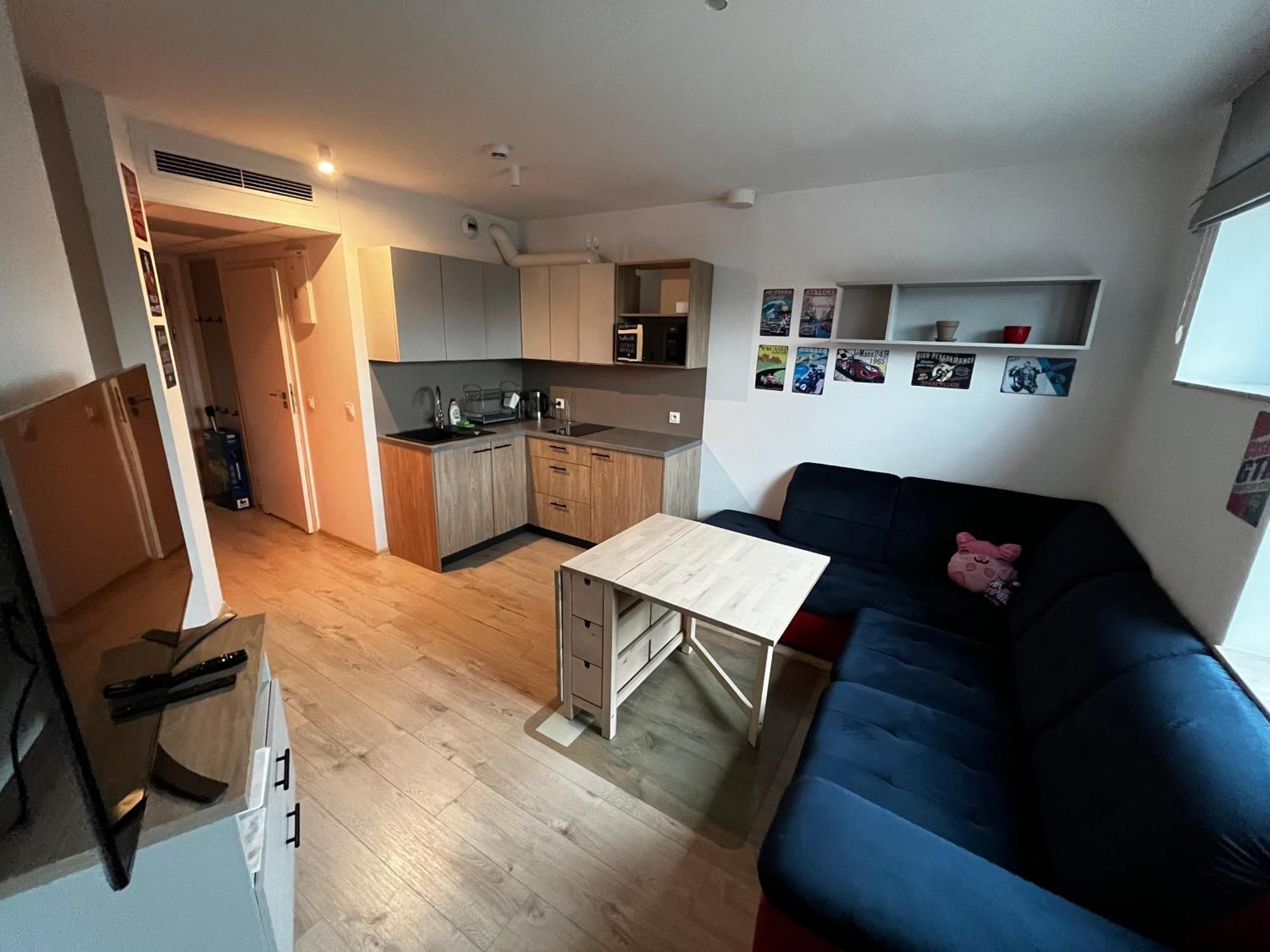 City View Studio Apartment Вроцлав Екстериор снимка