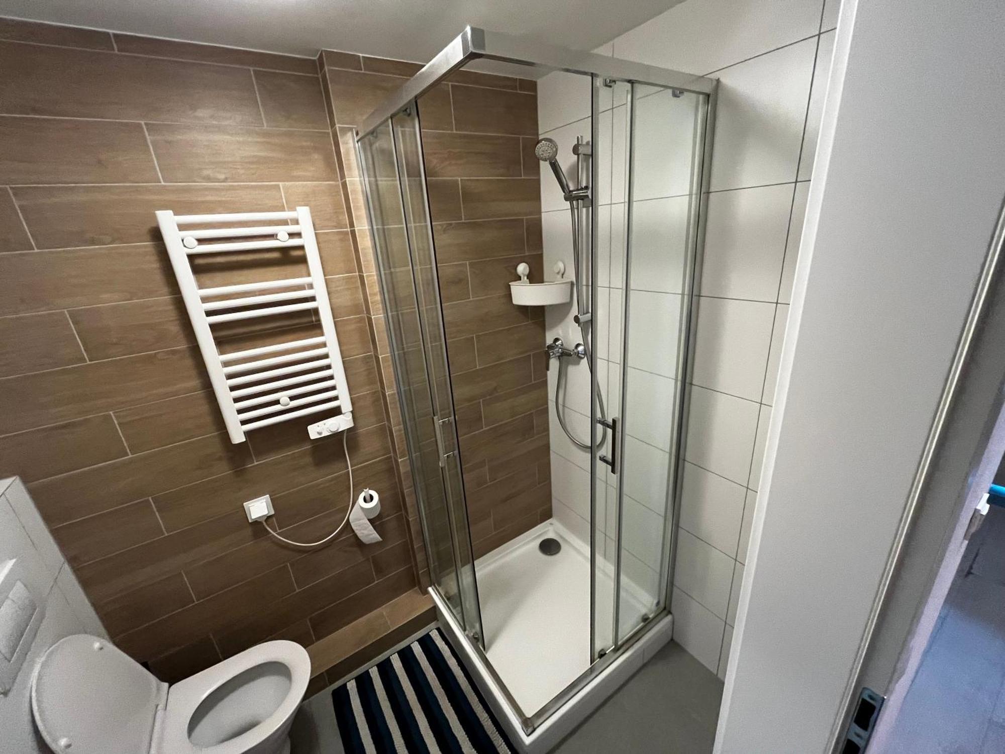 City View Studio Apartment Вроцлав Екстериор снимка